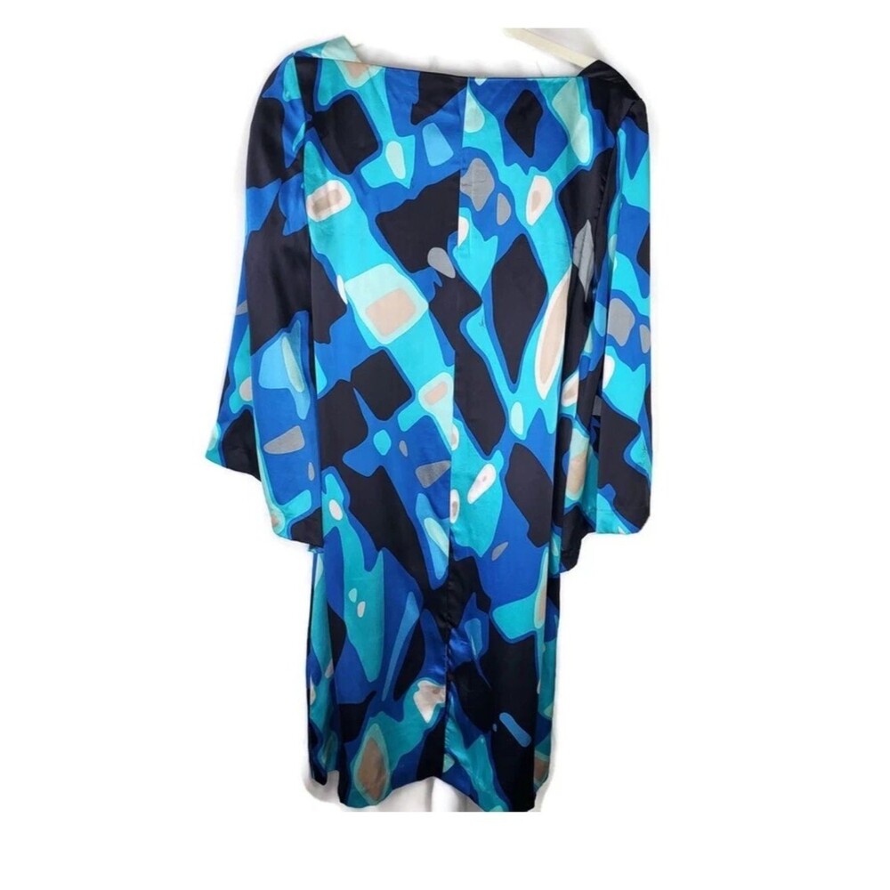 Trina Turk 100% Silk Abstract Shift Dress Size 0 Blue Aqua Bell Sleeve M - Picture 3 of 6